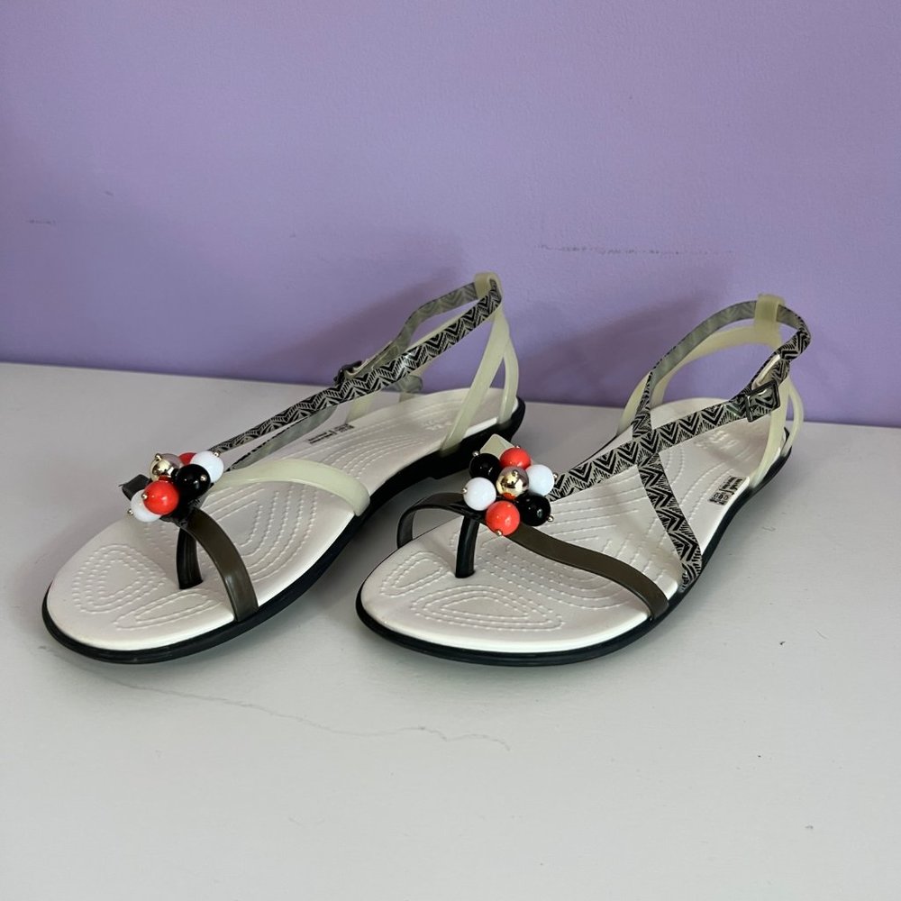 Limited Edition Drew Barrymore Chevron Collection by Crocs, Size 7